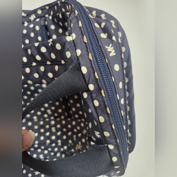 Micheal Kors nylon medium backpack & trav - Picture 7 of 12